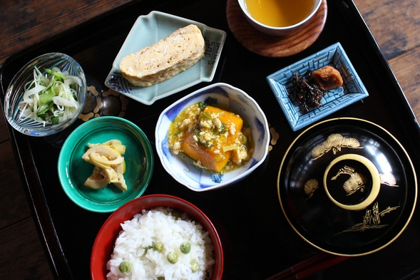 【朝食付プラン】京町家でごゆるりとお部屋食＊御膳でいただく京の日替わりおばんざい